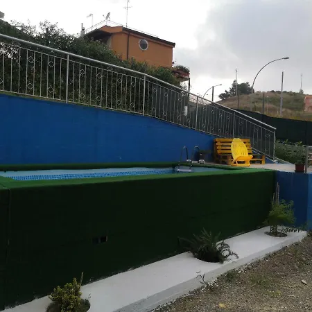 Nyaraló Grace-piscina